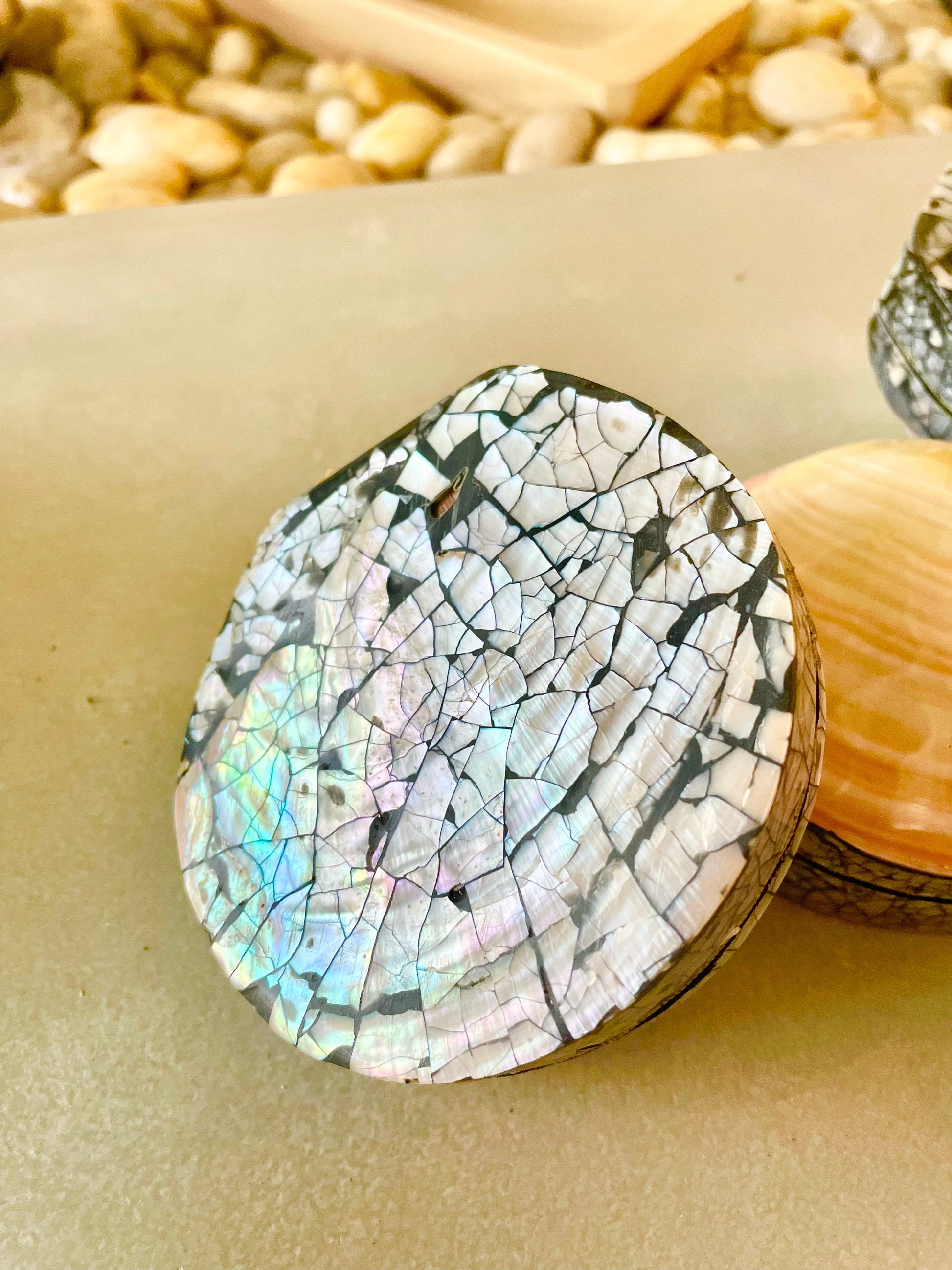 Handmade 4" Clam Shell Jewelry Gift Box Iridescent Yellow Pink Coastal Décor