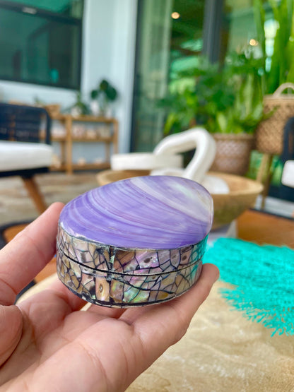 Coastal Gift Box Purple Clam Mermaid Shell Irredescent Seashell Jewelry Box Trinket Dish 3.5" Beach Décor Mother of Pearl Abalone