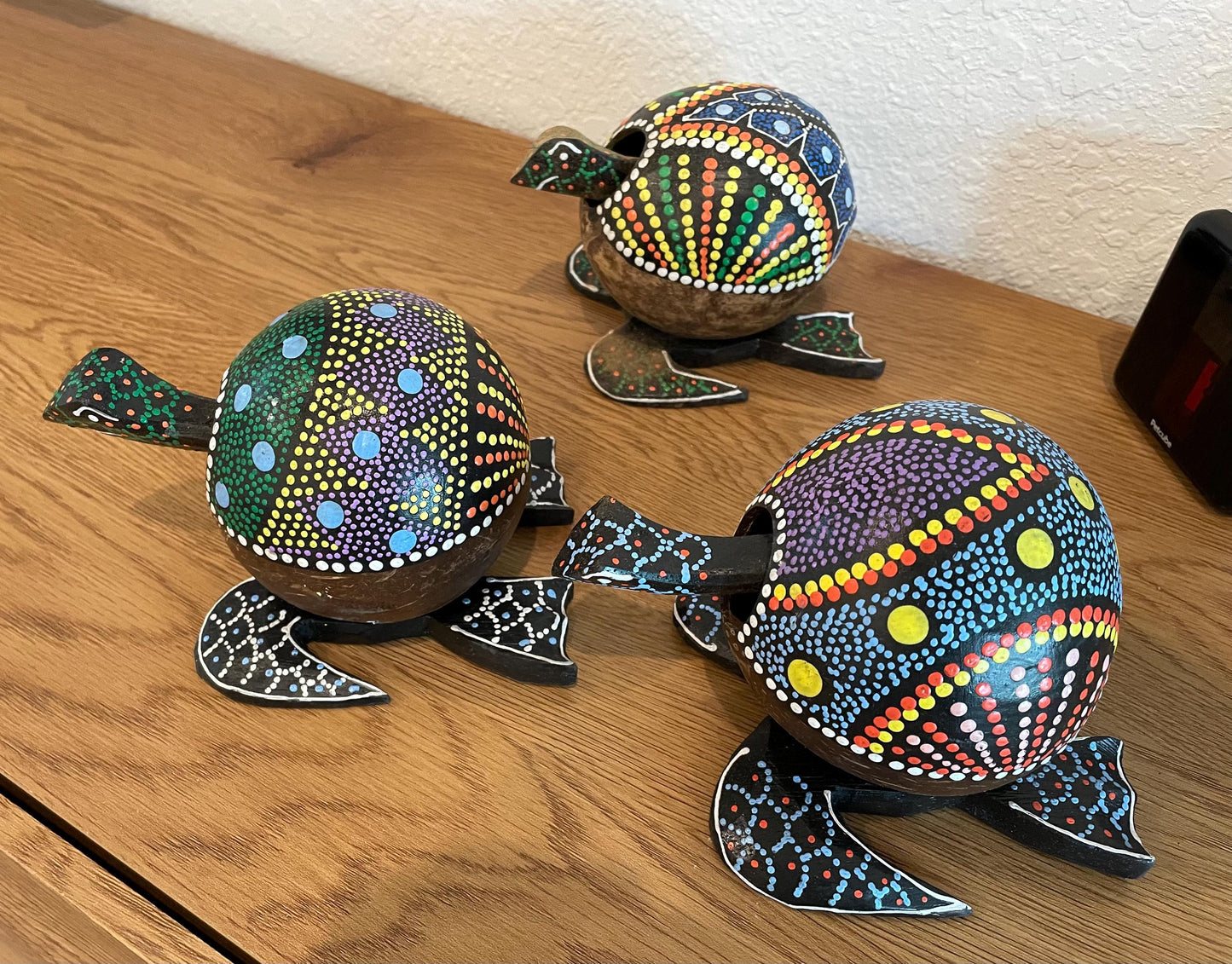 Colorful TURTLE LOVERS Handmade Carved & Painted Coconut Shell Bobble Head Coastal Beach Gift Natural Kids Toy Organic Sustainable Décor