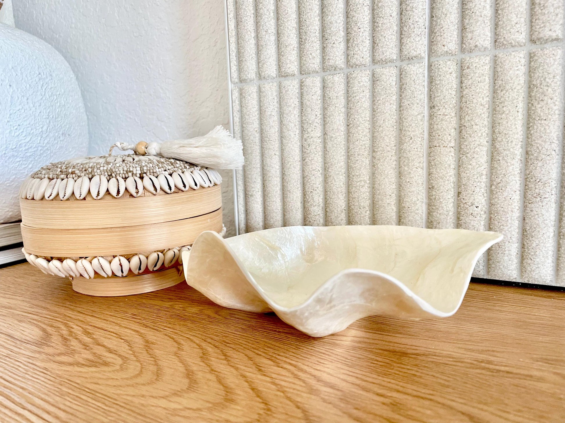 CAPIZ SHELL BOWL 8x5.5x3" Clam Shaped Seashell Natural Cream Ivory Coastal Home Décor