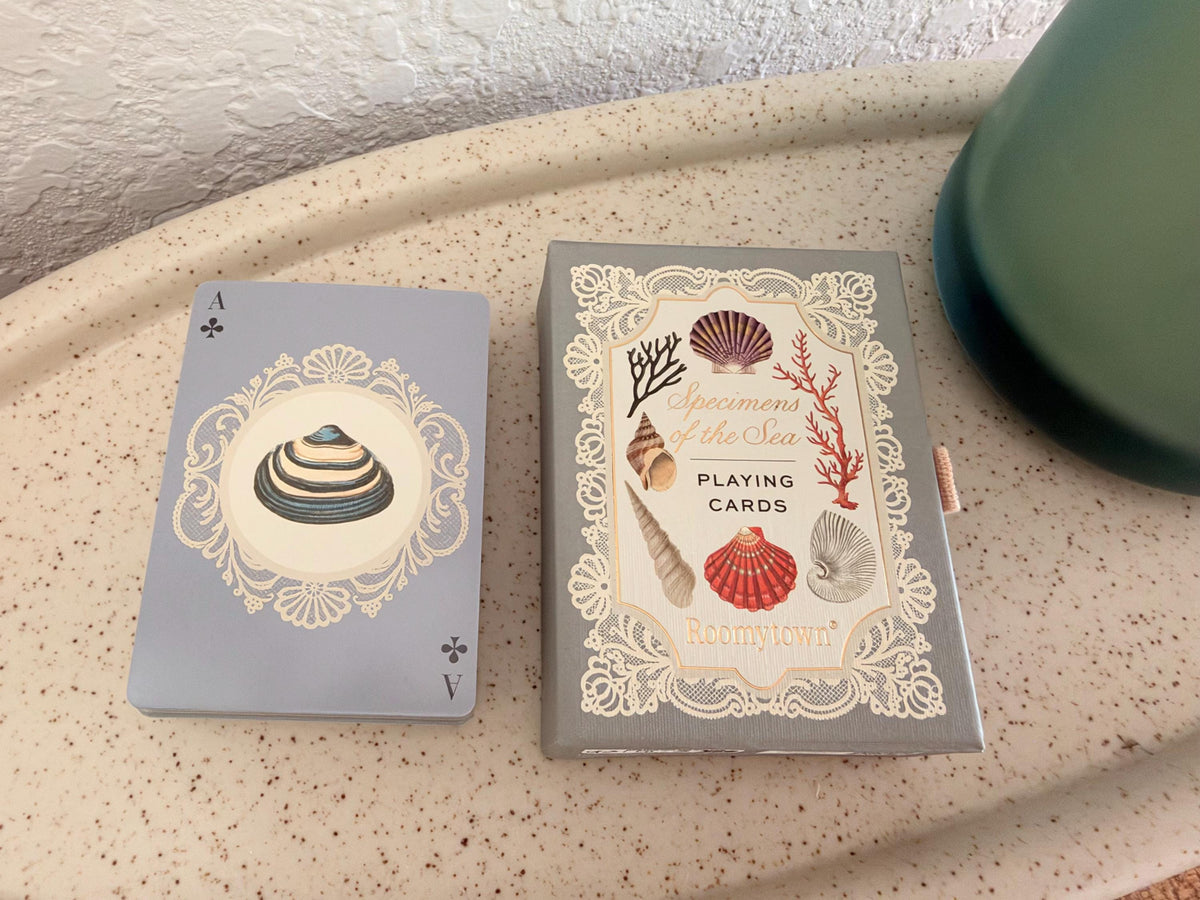 Luxury Seashell Sea Life Specimens Playing Cards: Coastal Home Décor Gift
