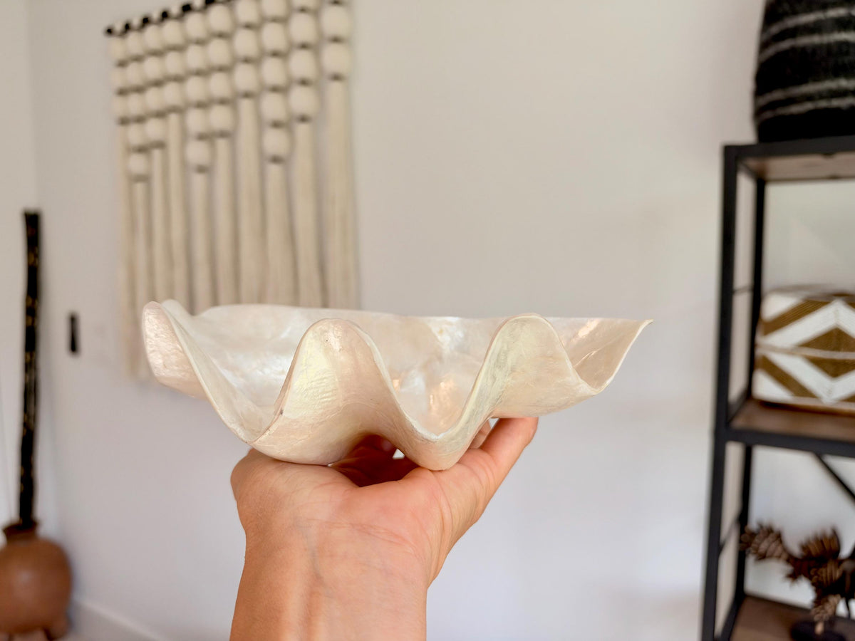 Capiz Clam Shell Bowl 8"x4"x3" Scalloped Edge Dish Seashell Ivory Coastal Home Décor